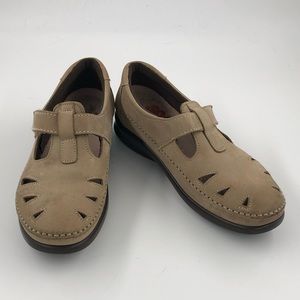 SAS Comfort Tan Leather Loafers SZ 7 1/2